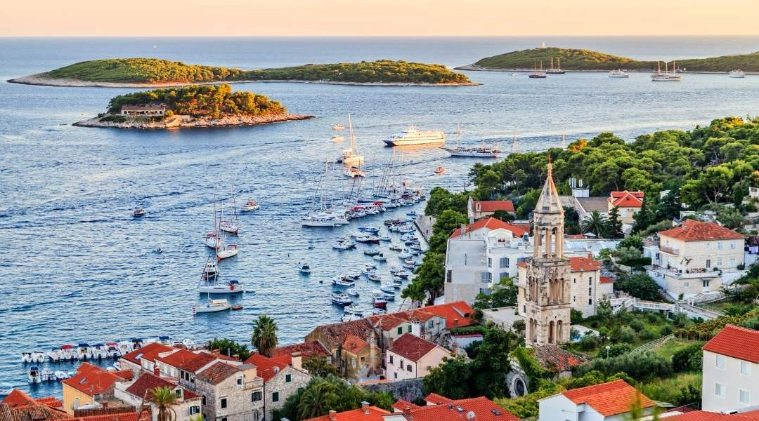 chorwacja ciekawe miejsca wyspa hvar