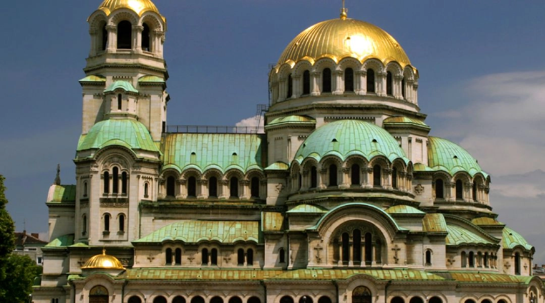 Sobór św. Aleksandra Newskiego w Sofii – największa cerkiew w Bułgarii
