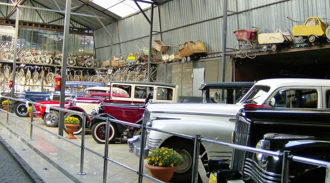 Muzeum Motoryzacji w Otrębusach
