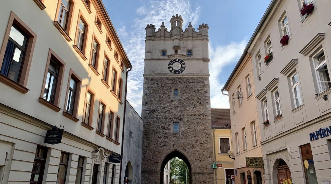 Brama miejska w historycznym centrum Jihlavy w regionie Vysočina