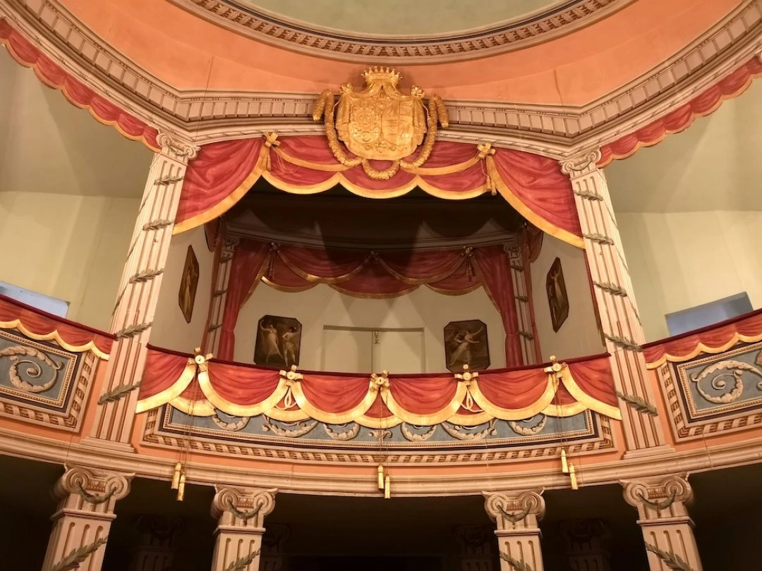 Loża honorowa dworskiego teatru na zamku w Litomyslu
