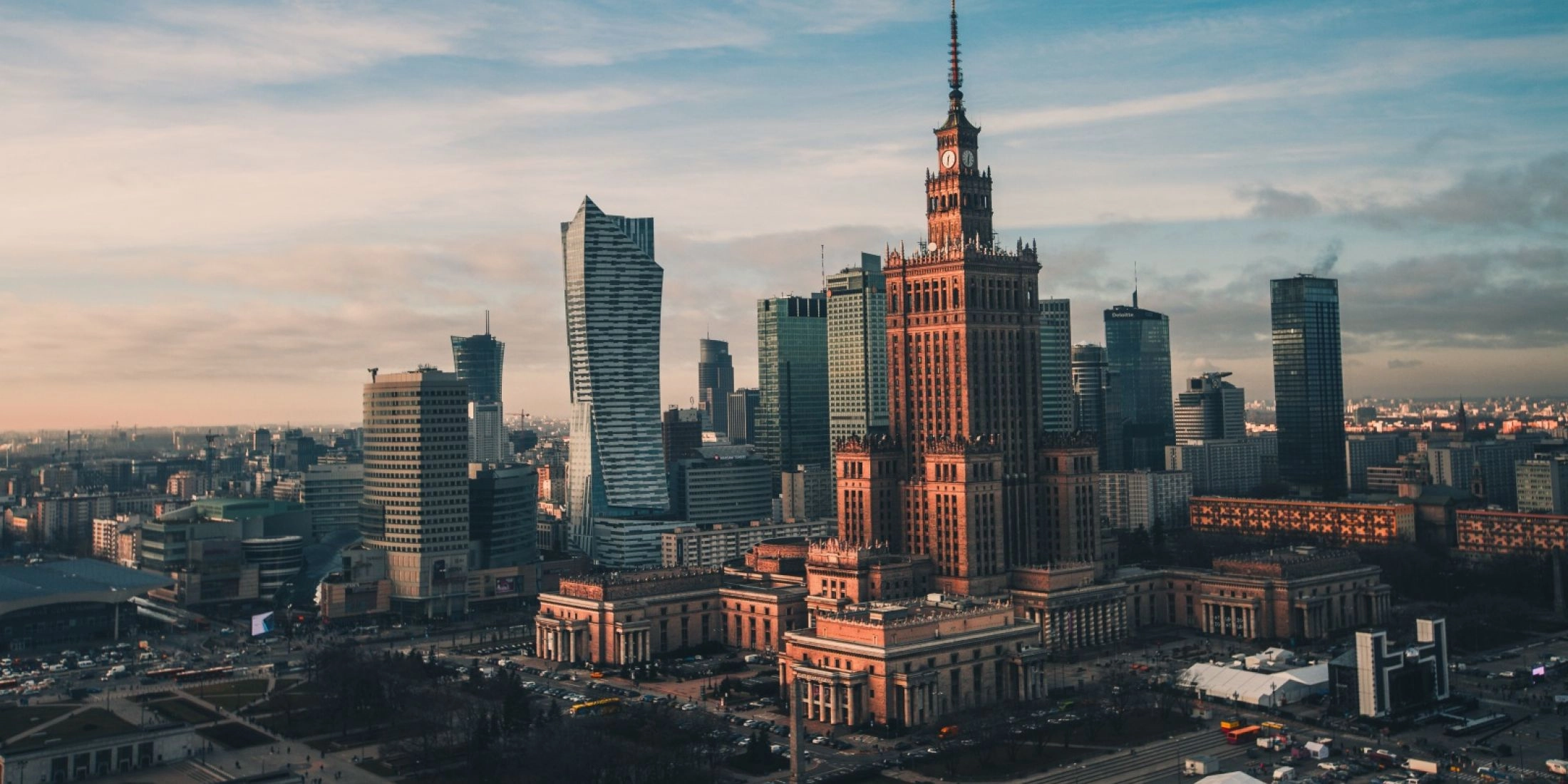 Warszawa wśród najlepszych miast na świecie pod kątem troski o jakość życia mieszkańców