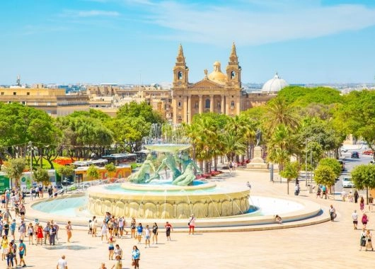 Malta to popularny kierunek na luty.