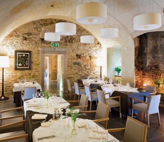 restauracja w Uroczysku Siedmiu Stawów
