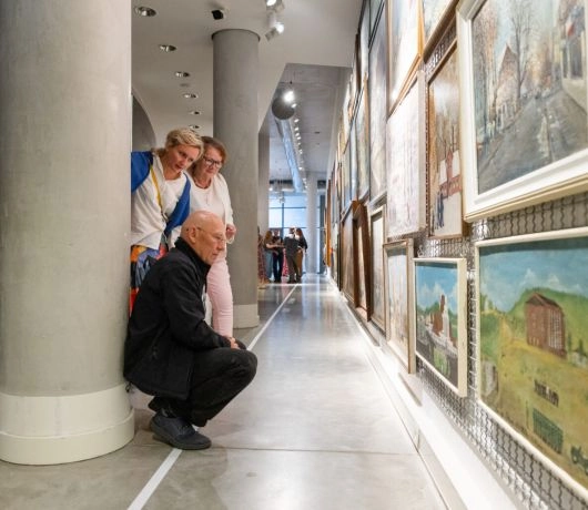 Na kwiecień muzeum przygotowało spotkania z podróżnikami i kuratorskie oprowadzania po wystawach.