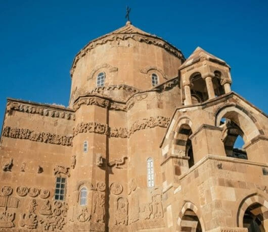 Ormiański kościół na wyspie Akdamar - Turcja.