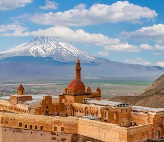 Twierdza - Góra Ararat.