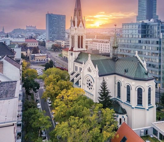 Bratysława łączy tradycję z nowoczesnością.