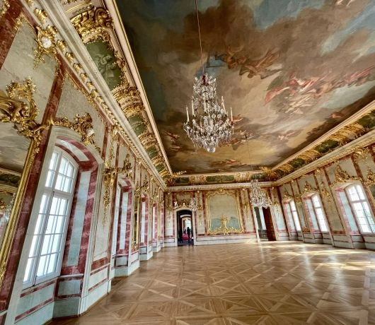 Pałac w Rundāl.