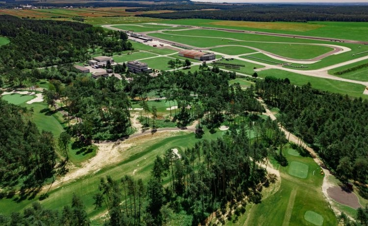 Kamień Śląski Karolinka Golf Park i Silesia Ring
