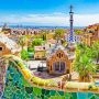 Park Güell w Barcelonie z charakterystyczną architekturą Gaudíego