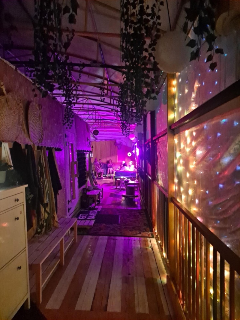 Zanu Urban Sauna korytarz