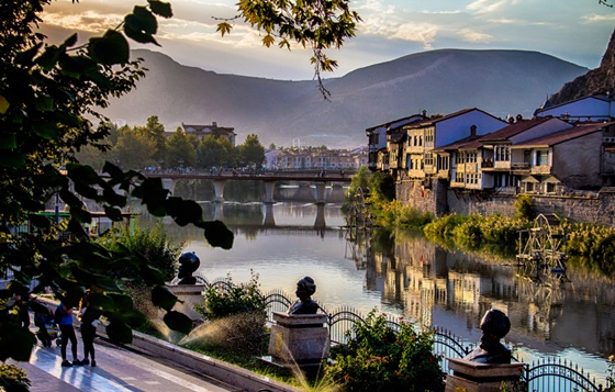 Miasto Amasya w Turcji.