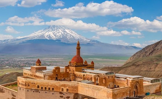 Twierdza - Góra Ararat.