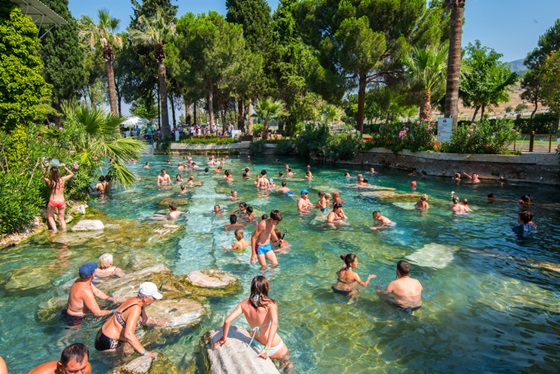 Hierapolis w Turcji - uzdrowisko.