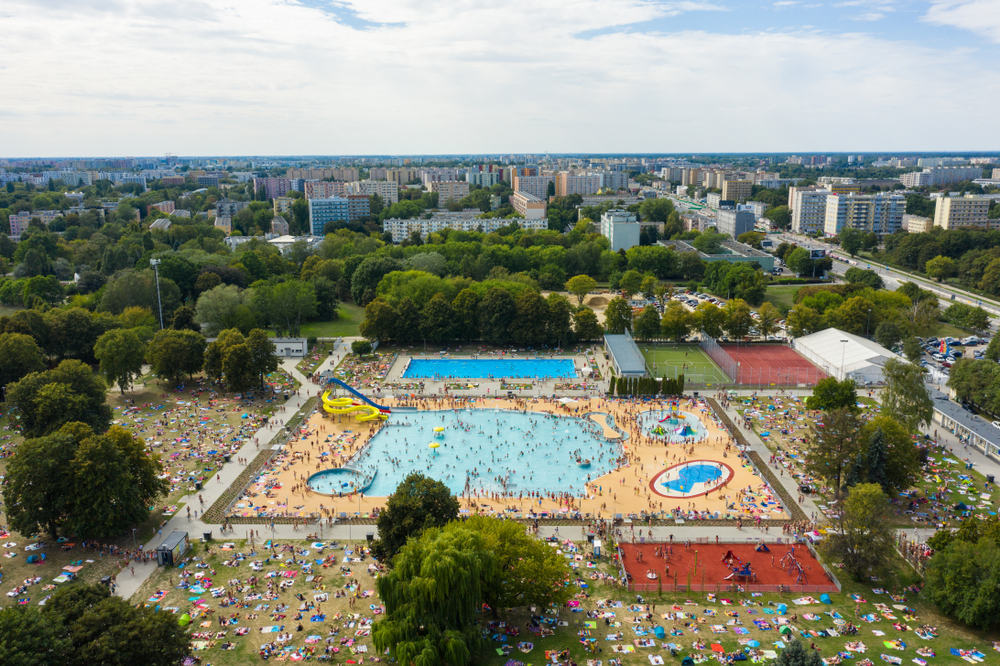 Otwarty basen w Warszawie