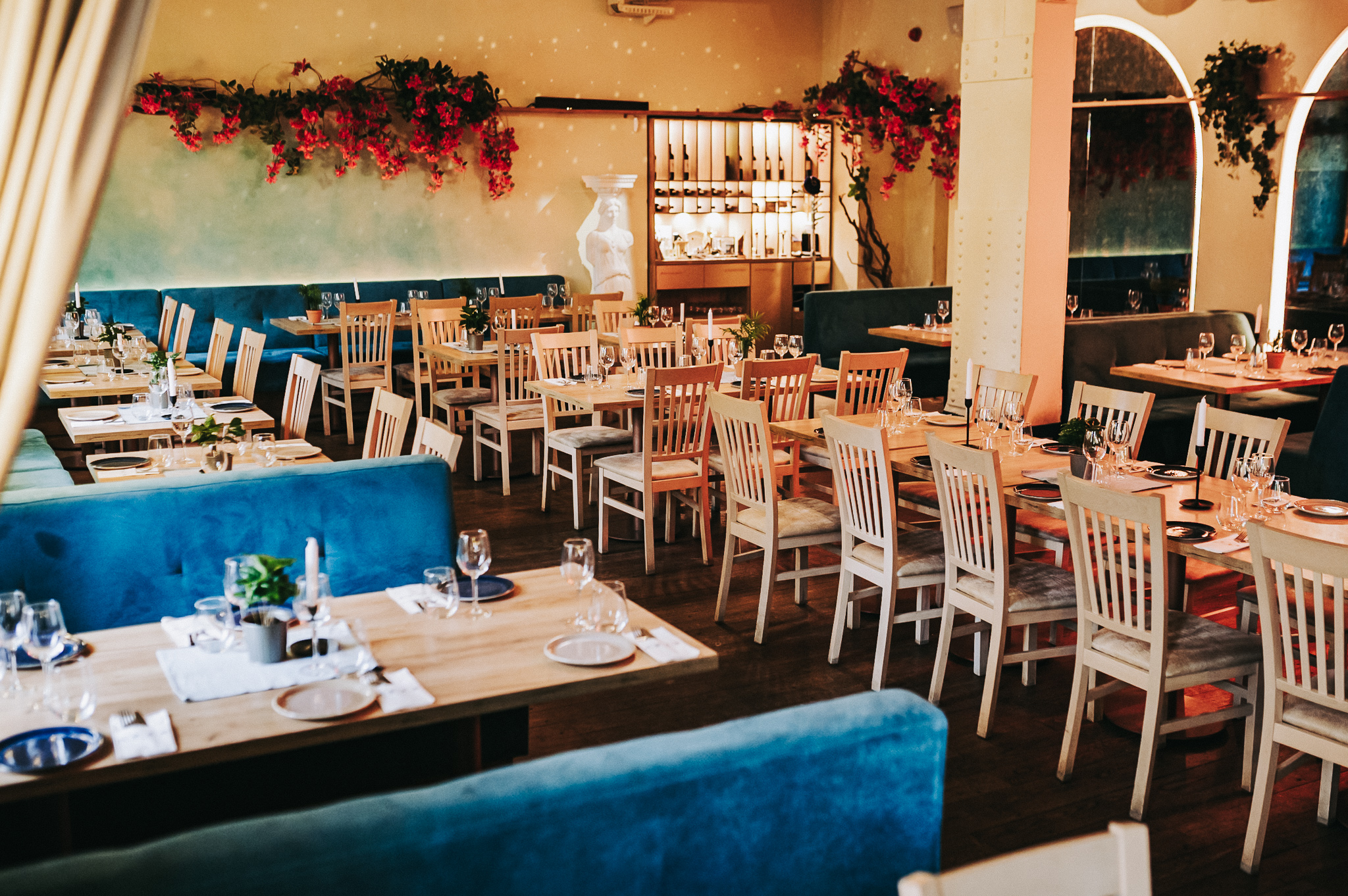 Grecka restauracja MEZE w Warszawie